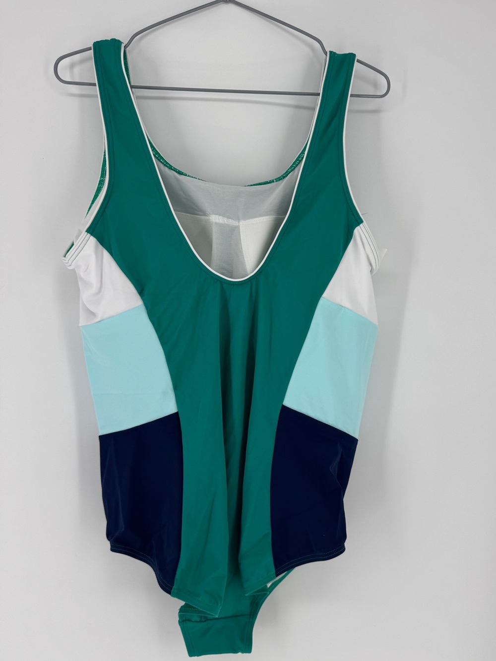NWT Lands End 18W Long Colorblock One-Piece Swimsuit in Teal, Mint & Navy 0122 - Picture 2 of 5